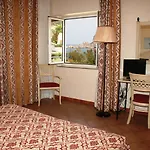 Santa Lucia Le Sabbie D'oro 4*