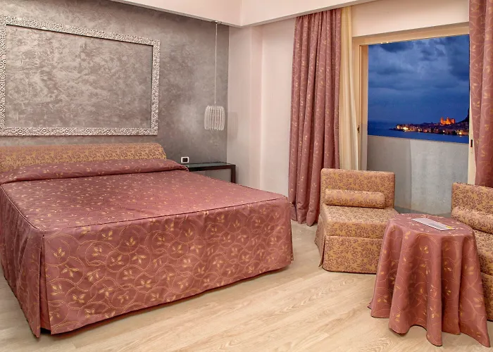 Santa Lucia Le Sabbie D'oro 4*