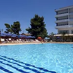 Santa Lucia Le Sabbie D'oro Ξενοδοχείο 4*