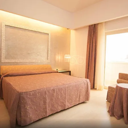 Hotel Santa Lucia Le Sabbie D'oro Cefalù