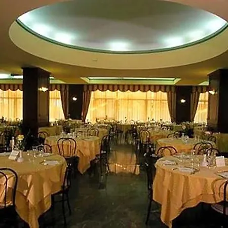 Santa Lucia Le Sabbie D'oro
