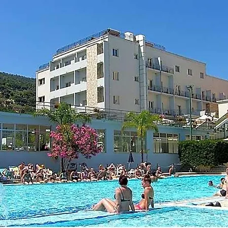 Ξενοδοχείο Santa Lucia Le Sabbie D'oro