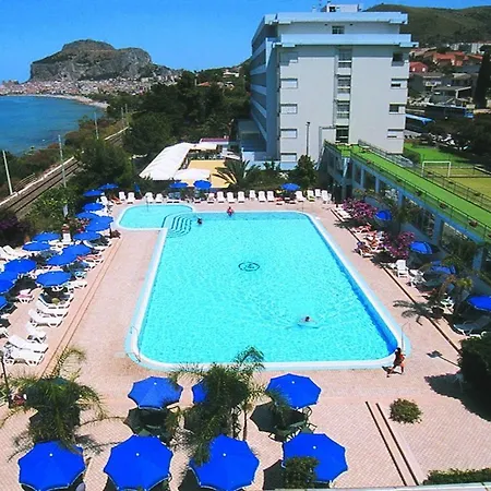 Santa Lucia Le Sabbie D'oro Cefalù