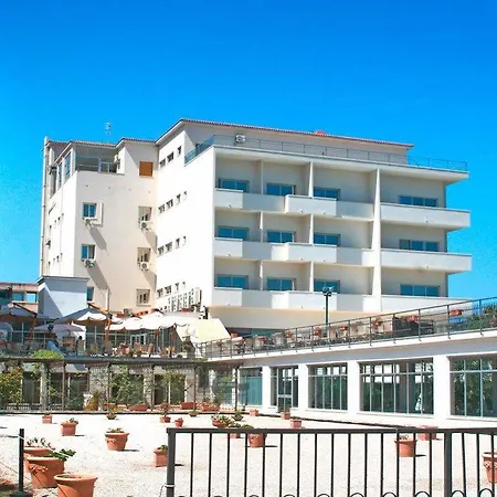 Santa Lucia Le Sabbie D'oro 4*