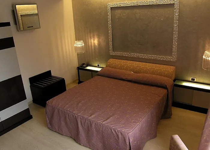 萨比多罗圣卢西亚酒店 切法卢