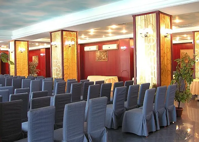 Otel Santa Lucia Le Sabbie D'oro